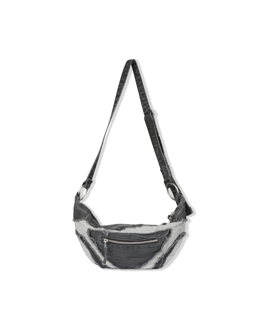 CURVED LINE BODY BAG CHARCOAL
